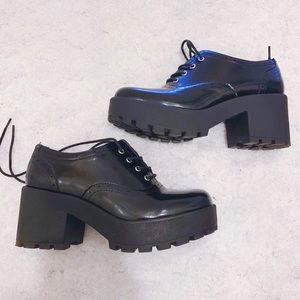 Oxford platform sz 5.5 black